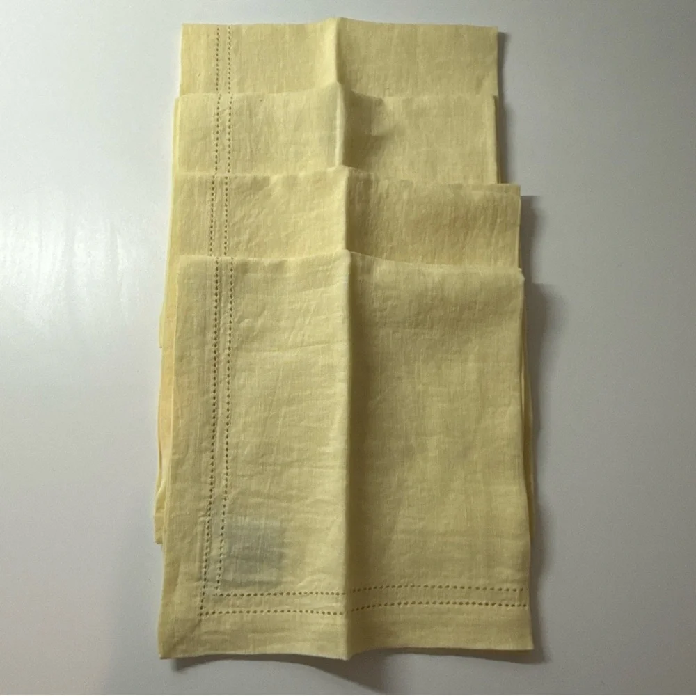 4 Williams Sonoma 100% Linen Double Hemstitch Napkins Dry Cleaned Gold Yellow